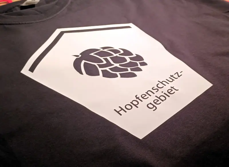 Hopfenschutzgebietschild T-Shirt