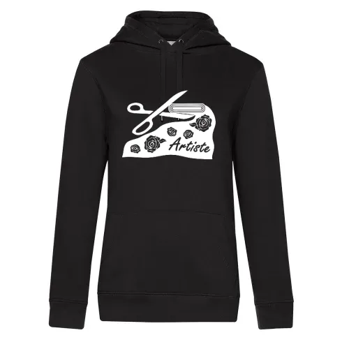 Mit Stoff und Schere zum Kunstprojekt Hoodie