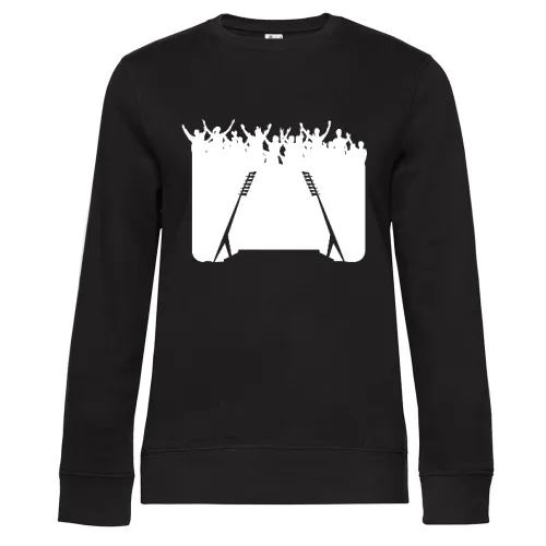 Fußballfans vorm Stadion Frauen Sweat