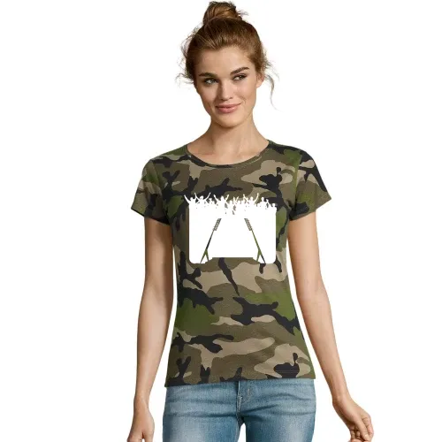 Fußballfans vorm Stadion Frauen T-Shirt