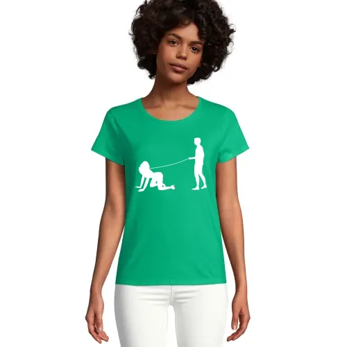 Mann geht mit Frau gassi Frauen T-Shirt