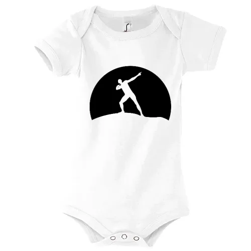 Usain Bolt vor Sonnenuntergang Body