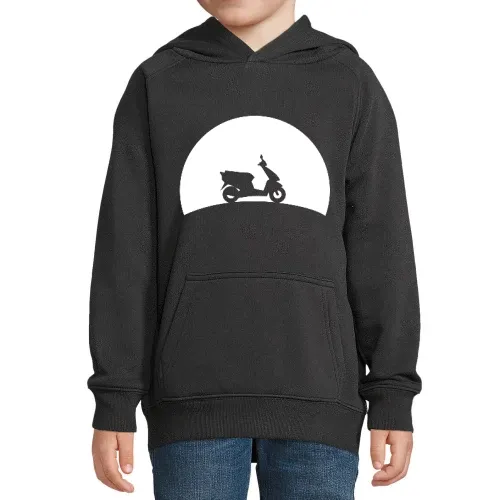 Motorroller im Sonnenuntergang Hoodie Kinder Stellar