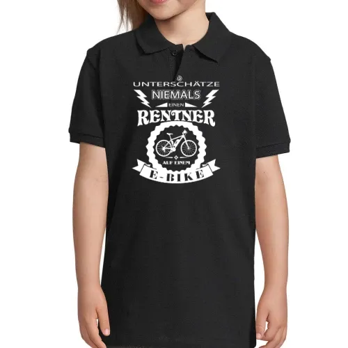 E-Bike Rentner auf einem Ebike Fahrrad Kinder Polo