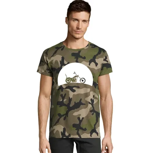 Chopper im Sonnenuntergang Männer T-Shirt