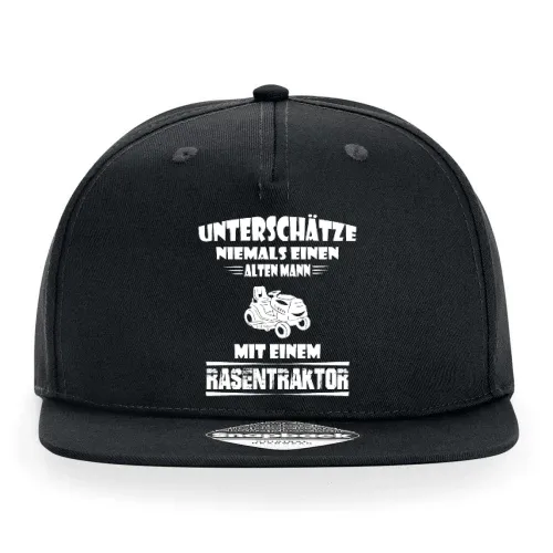 Unterschätze niemals Mann mit Rasentraktor Cap