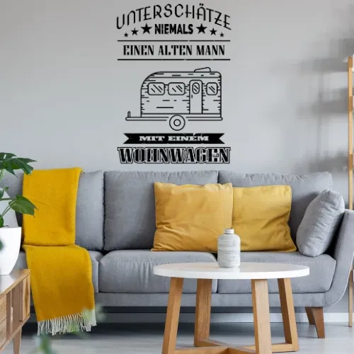 Alter Mann mit Wohnwagen Camping Rentner Rente Sonstig. Wandtattoo