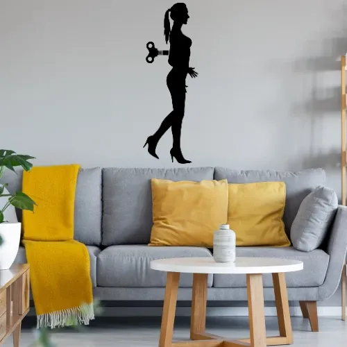 Aufziehfrau Sonstig. Wandtattoo Aufziehfrau Wandtattoo